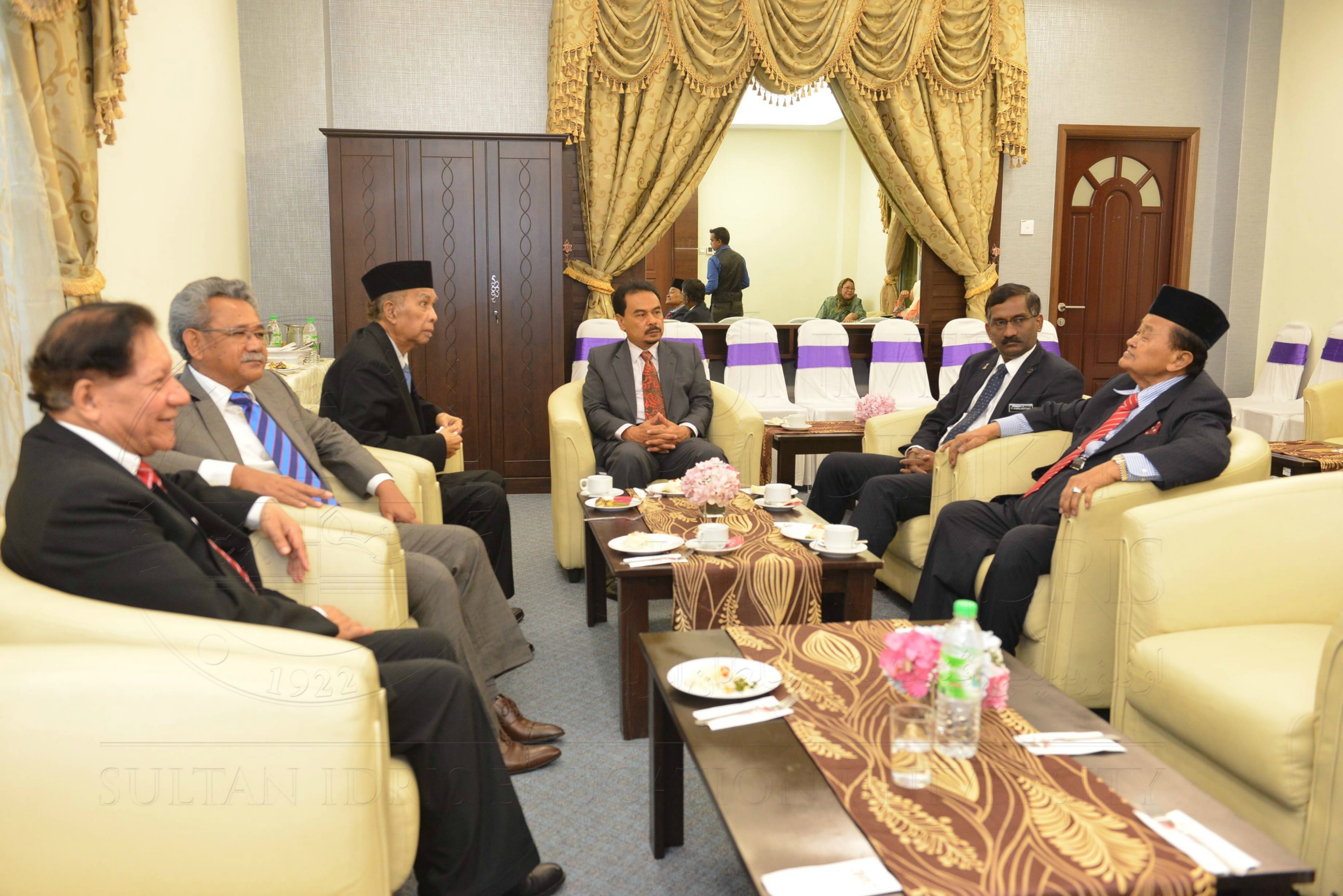 PRO 15 104 konvo BKK S15906